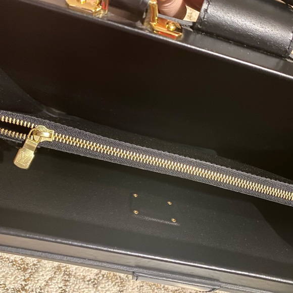Louis Vuitton briefcase - Picture 10 of 11
